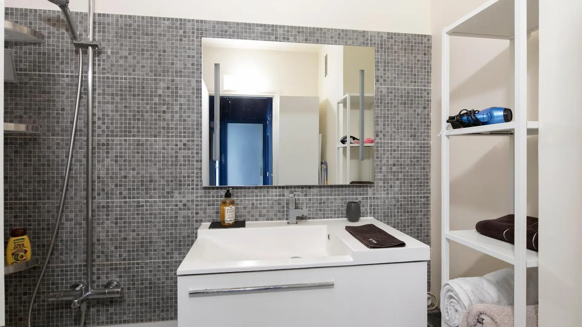 Auguste Laurent - Kp - Charming Apartment With Balcony 4 Pers Paris 11 Frankrig